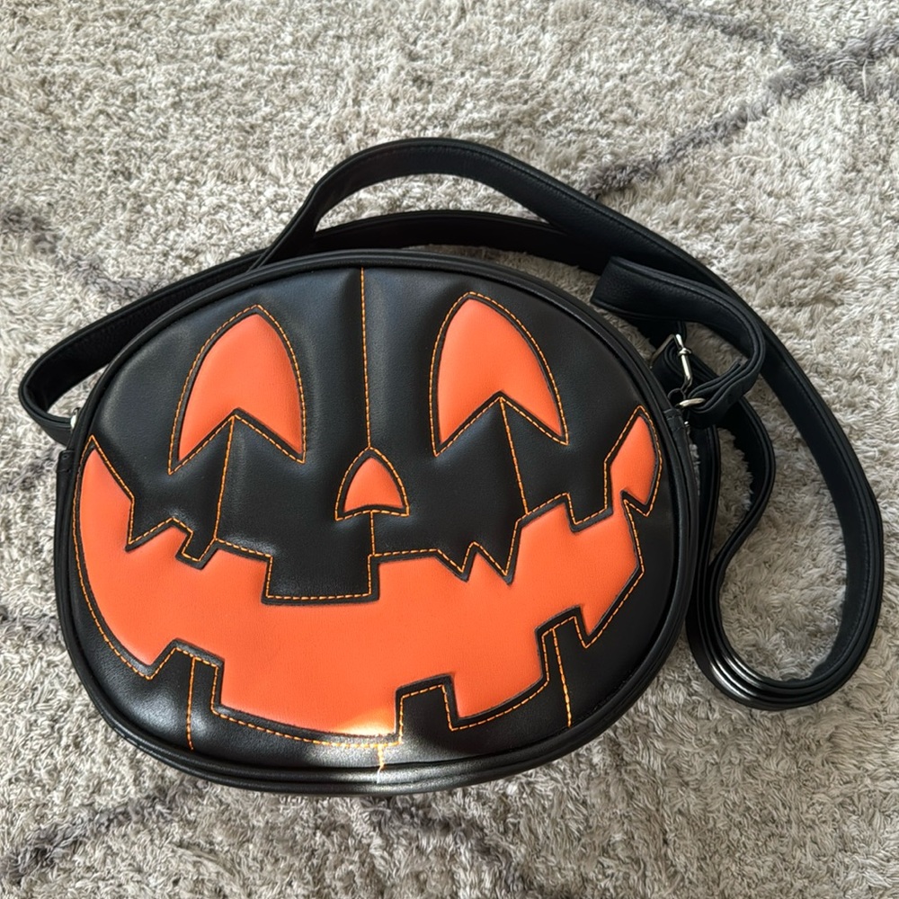 Two sided pumpkin purse from Love, Pain and Stitches